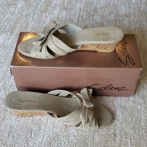 NIB Sandals